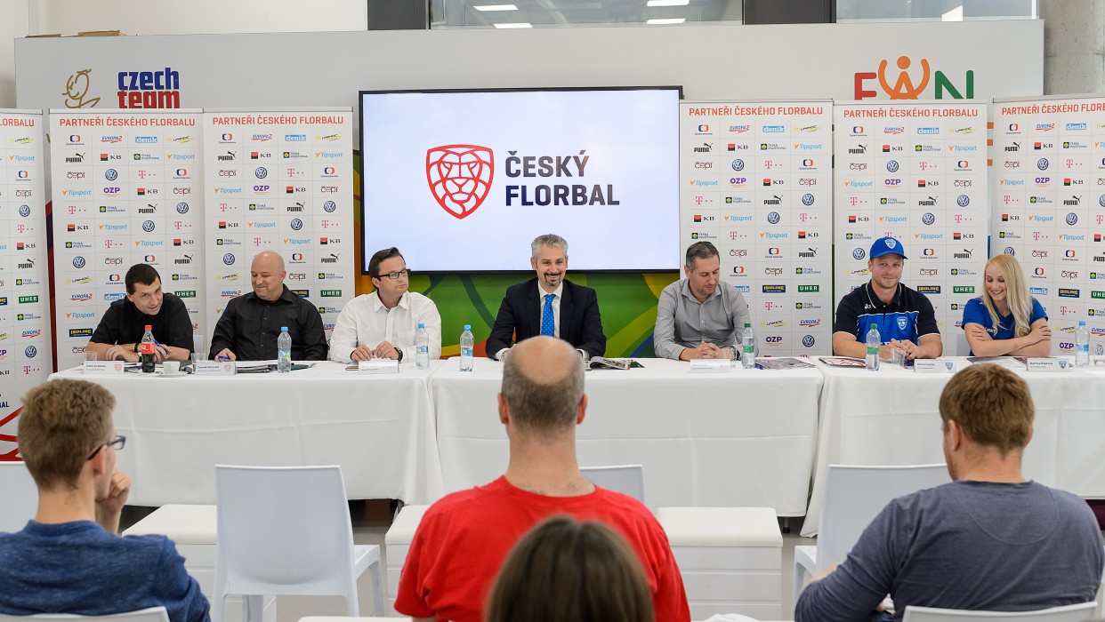 Tisková konference k zahájení florbalové sezóny 2016/2017