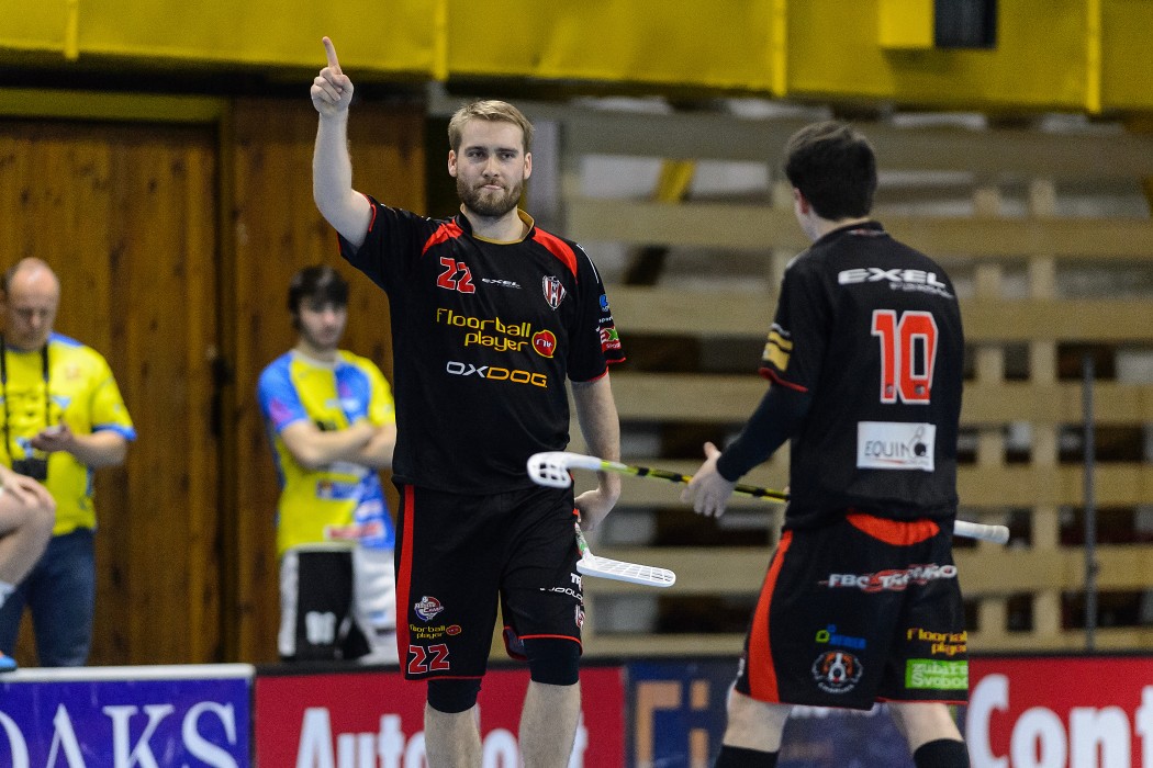 TJ Traverza Mukařov x T.B.C. Králův Dvůr - 4:3