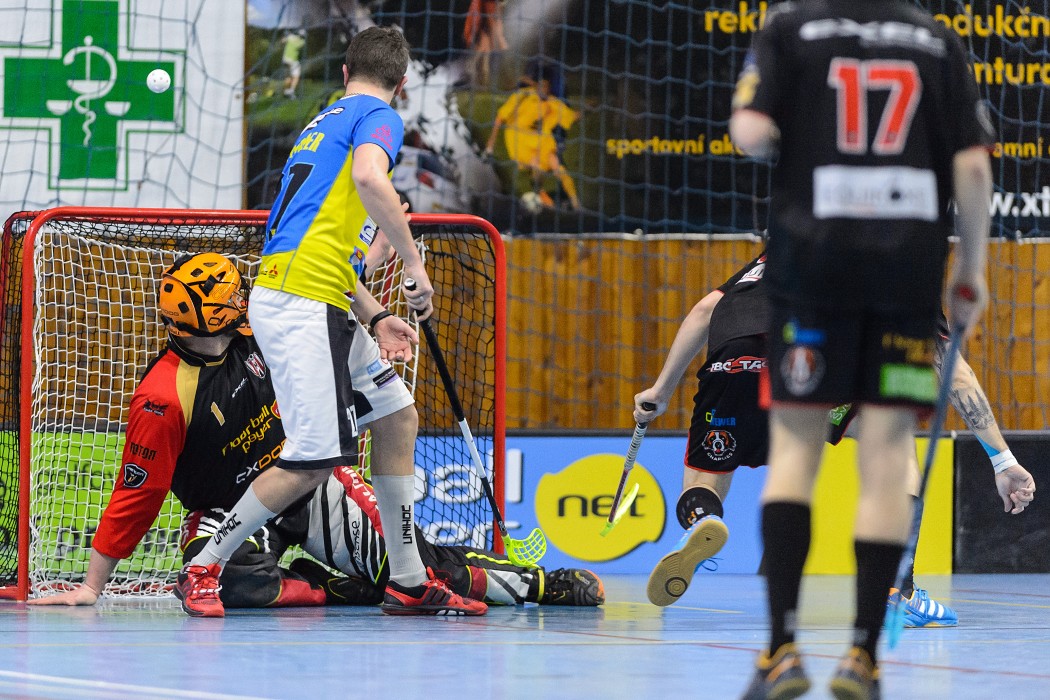 TJ Traverza Mukařov x T.B.C. Králův Dvůr - 4:3