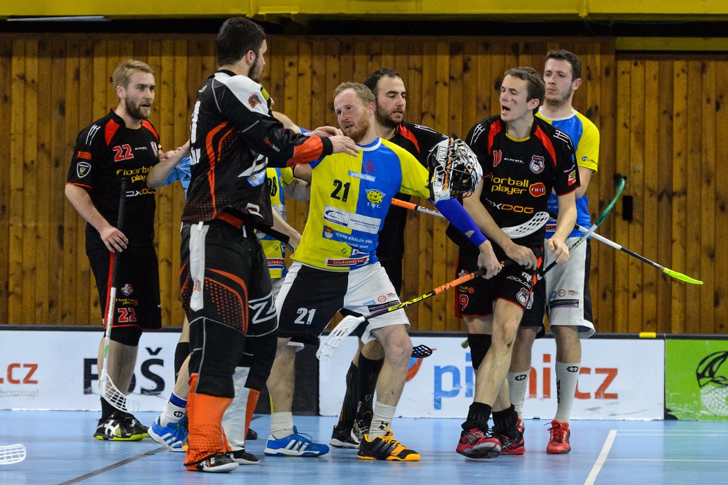 TJ Traverza Mukařov x T.B.C. Králův Dvůr - 4:3