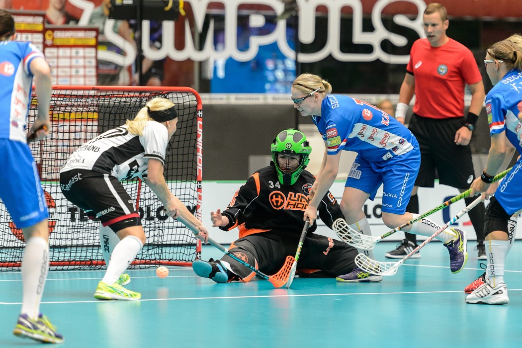 CHAMPIONS CUP 2015 WOMEN -  KAIS Mora IF vs Classic - 13:6