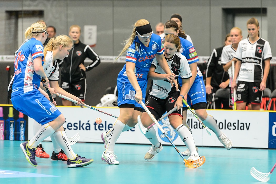 CHAMPIONS CUP 2015 WOMEN -  KAIS Mora IF vs Classic - 13:6