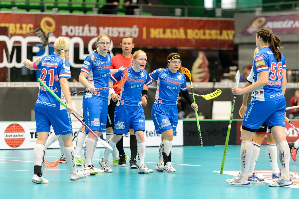 CHAMPIONS CUP 2015 WOMEN -  KAIS Mora IF vs Classic - 13:6