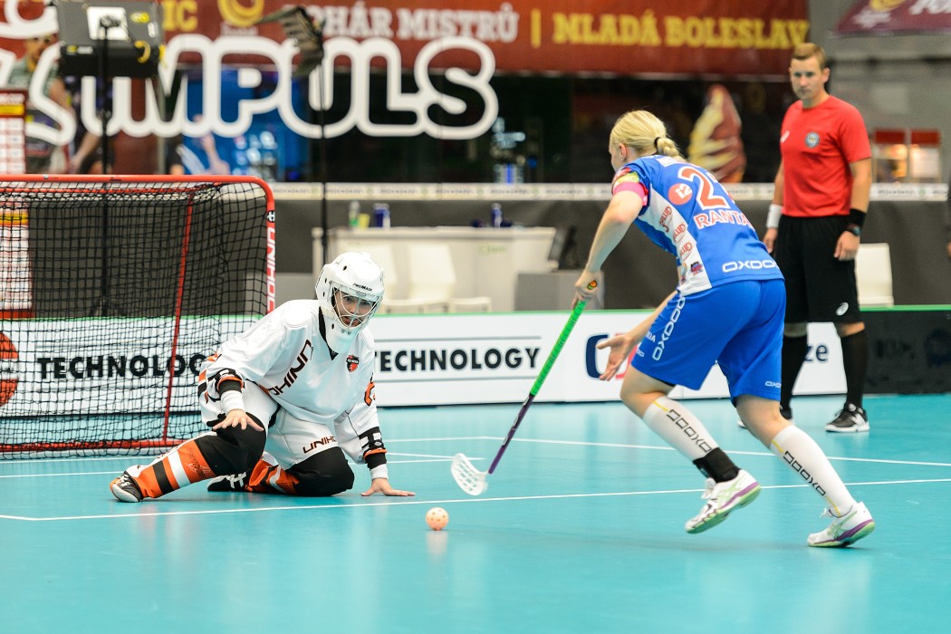 CHAMPIONS CUP 2015 WOMEN -  KAIS Mora IF vs Classic - 13:6