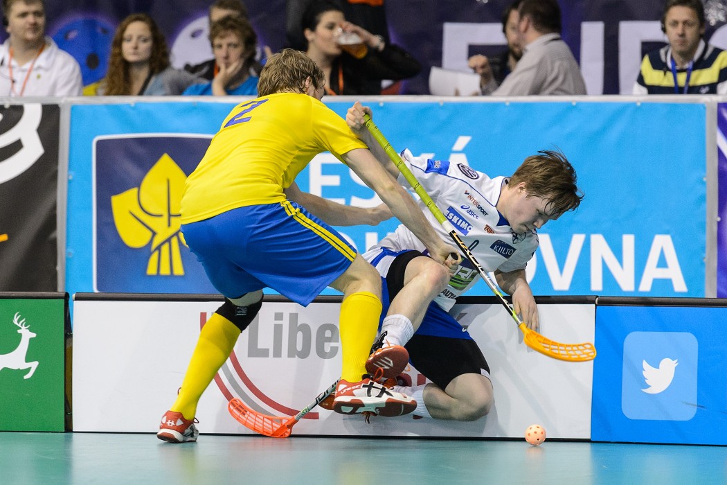 Euro Floorball Tour 2014 -  Sweden vs Finland - 2:7