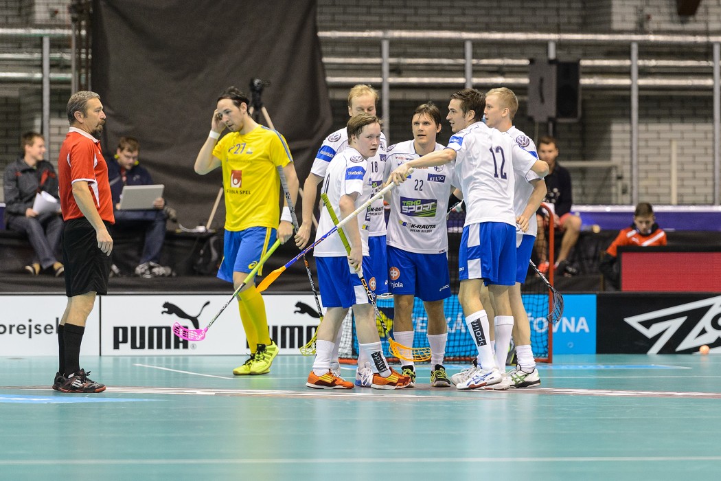 Euro Floorball Tour 2014 -  Sweden vs Finland - 2:7