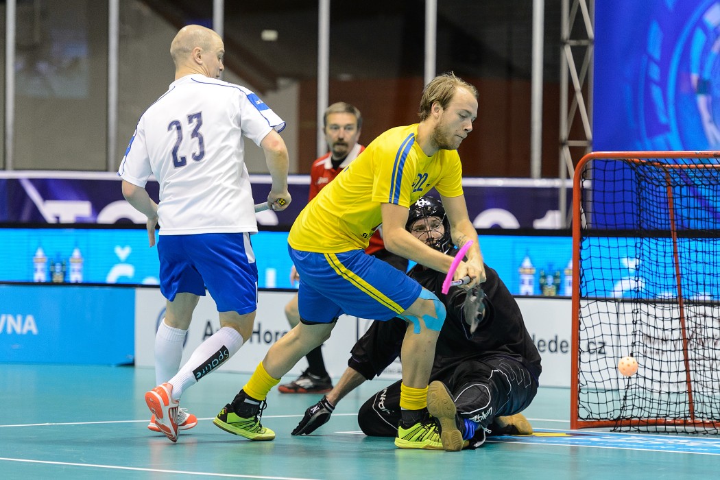 Euro Floorball Tour 2014 -  Sweden vs Finland - 2:7