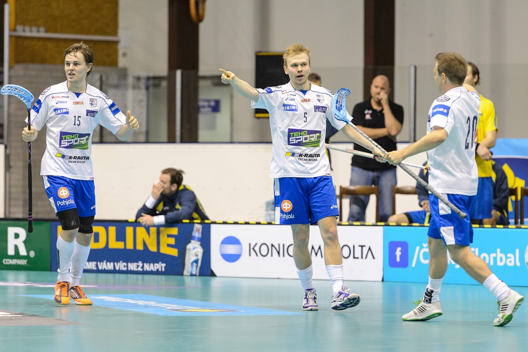 Euro Floorball Tour 2014 -  Sweden vs Finland - 2:7