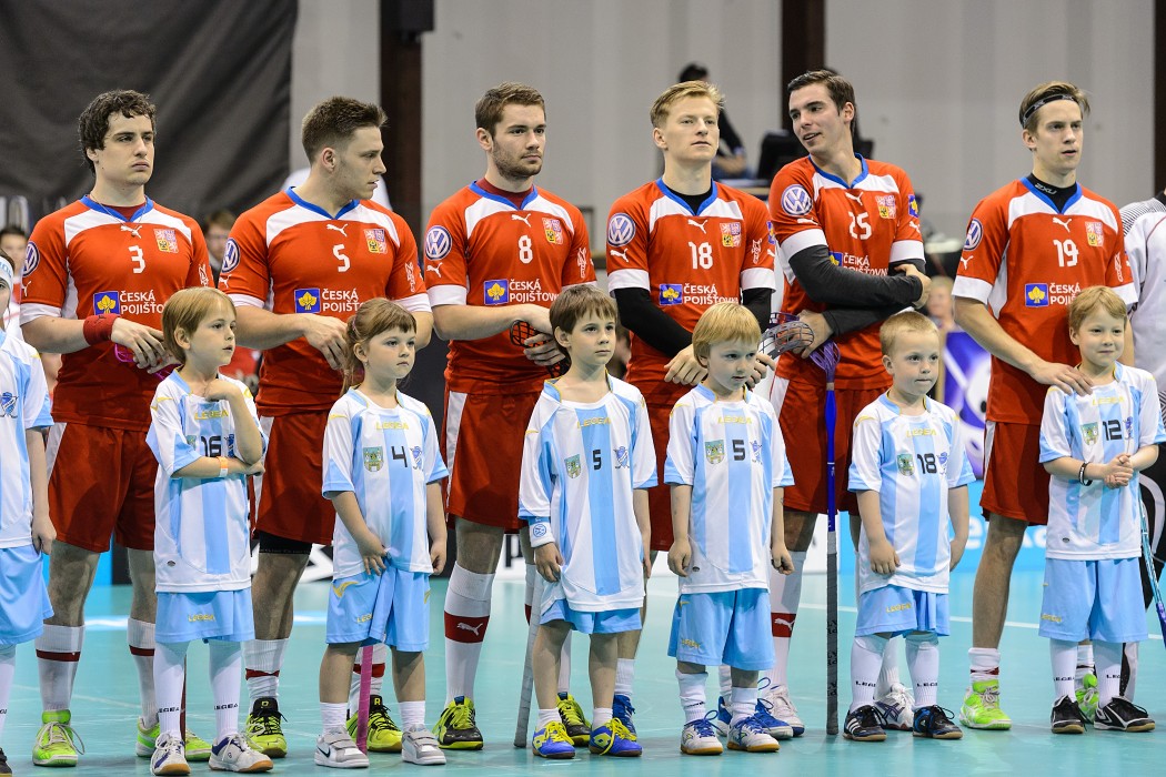 Euro Floorball Tour 2014 -  Czech Republic vs Switzerland - 8:7