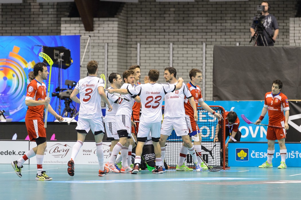 Euro Floorball Tour 2014 -  Czech Republic vs Switzerland - 8:7