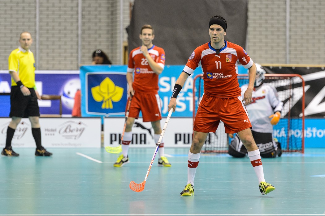 Euro Floorball Tour 2014 -  Czech Republic vs Switzerland - 8:7
