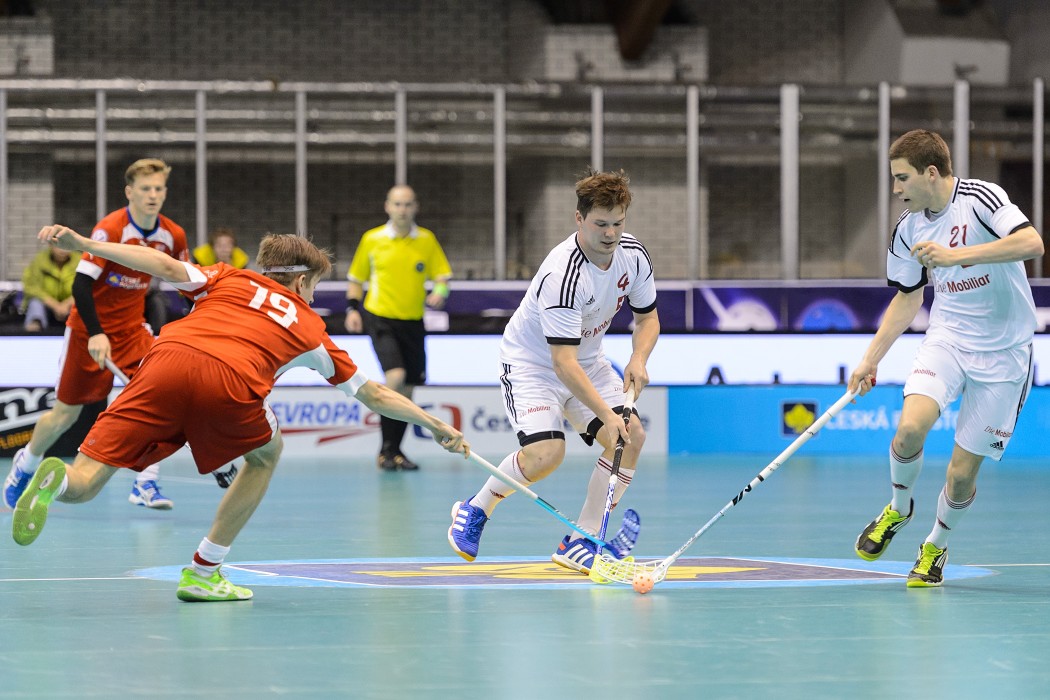 Euro Floorball Tour 2014 -  Czech Republic vs Switzerland - 8:7