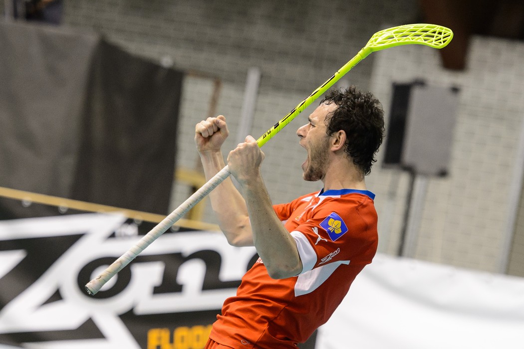 Euro Floorball Tour 2014 -  Czech Republic vs Switzerland - 8:7