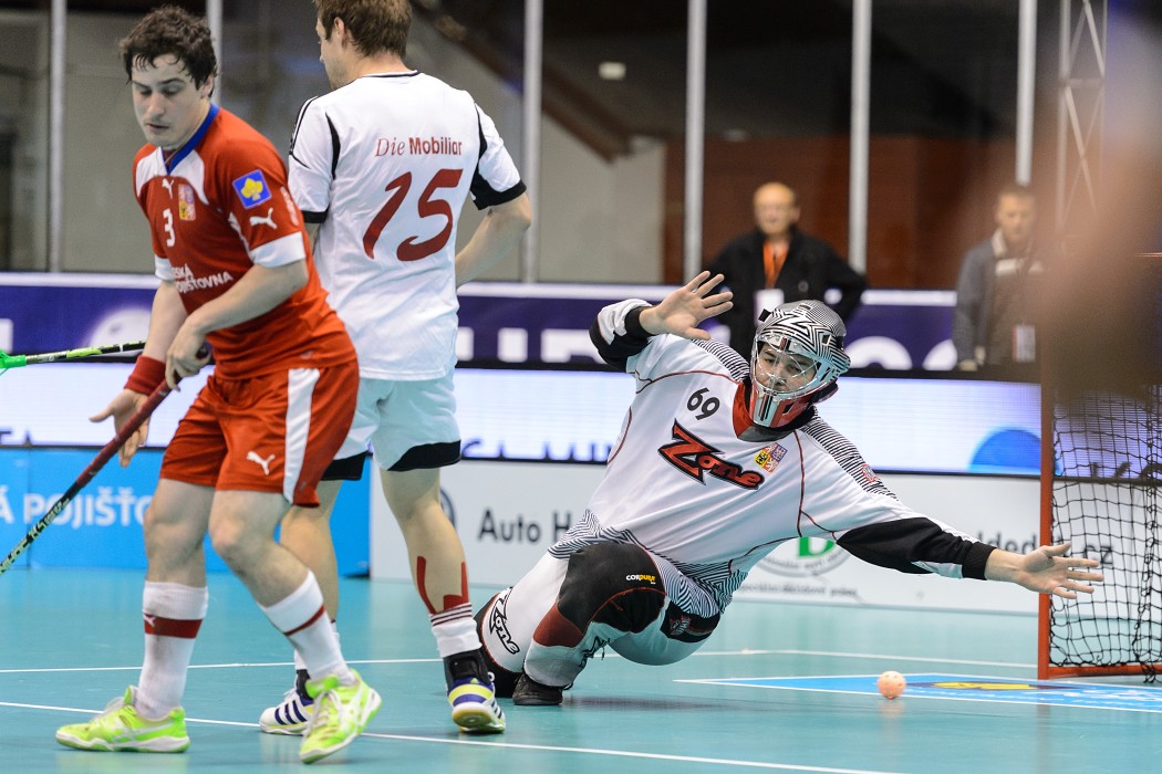 Euro Floorball Tour 2014 -  Czech Republic vs Switzerland - 8:7
