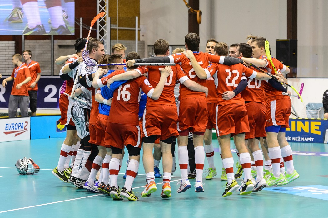 Euro Floorball Tour 2014 -  Czech Republic vs Switzerland - 8:7