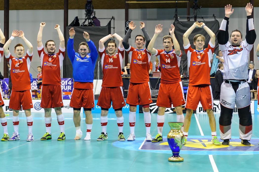 Euro Floorball Tour 2014 -  Czech Republic vs Switzerland - 8:7