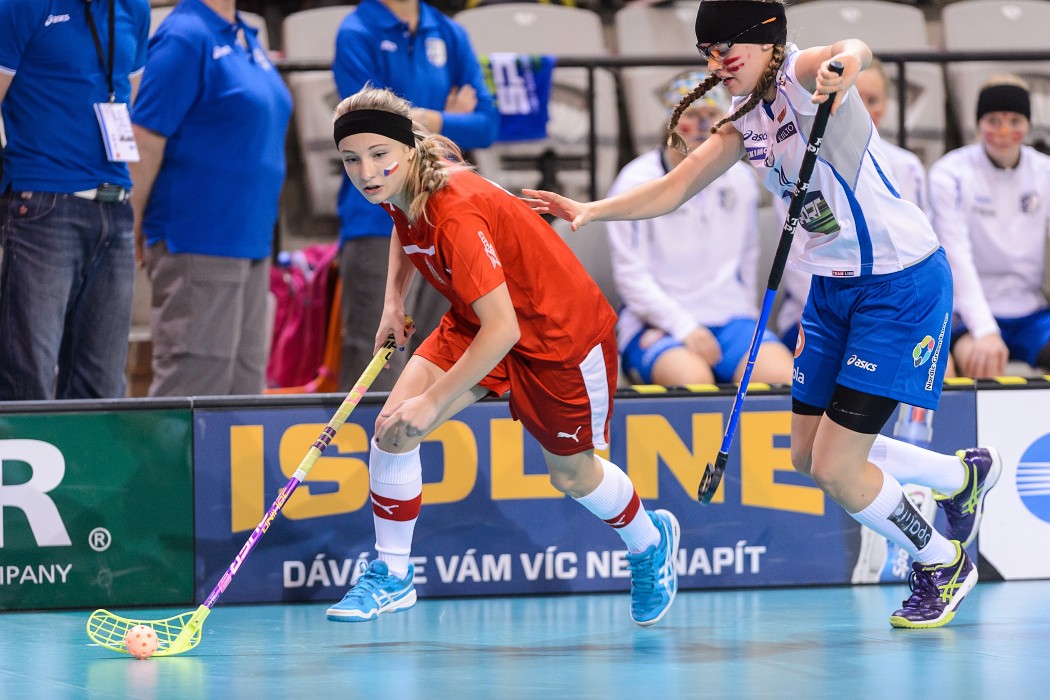 Euro Floorball Tour 2014 -  CZE WU19 vs FIN WU19 - 2:7