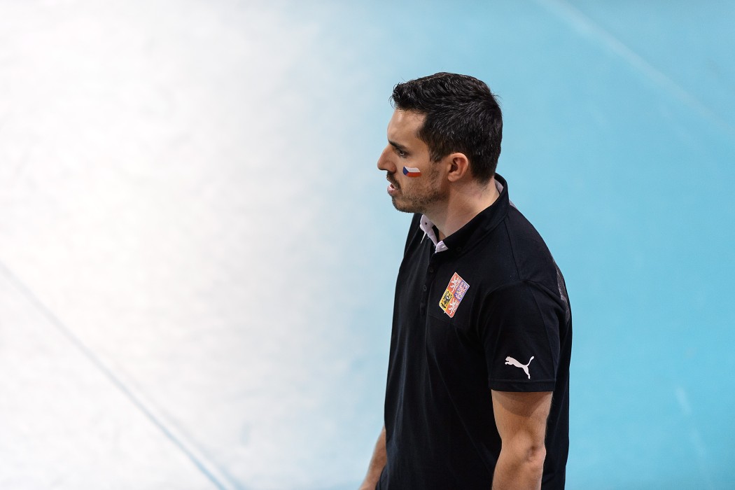 Euro Floorball Tour 2014 -  CZE WU19 vs FIN WU19 - 2:7