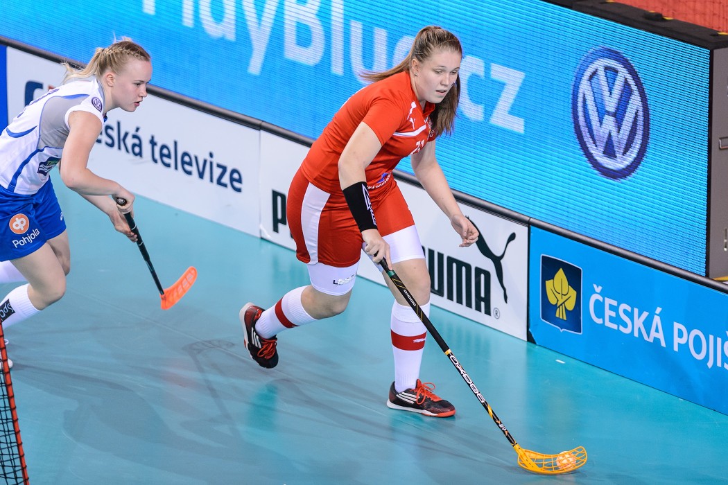 Euro Floorball Tour 2014 -  CZE WU19 vs FIN WU19 - 2:7