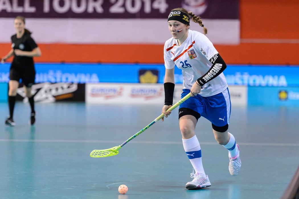Euro Floorball Tour 2014 -  CZE WU19 vs SUI WU19 - 3:2