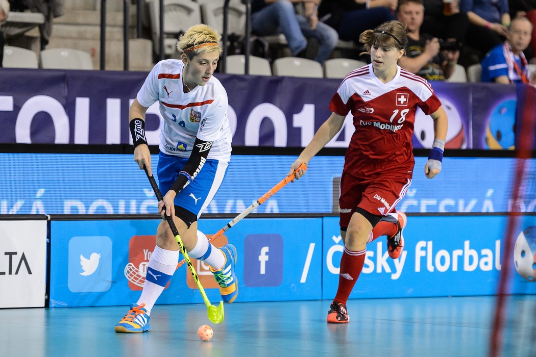 Euro Floorball Tour 2014 -  CZE WU19 vs SUI WU19 - 3:2