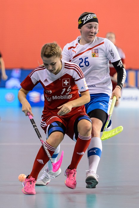Euro Floorball Tour 2014 -  CZE WU19 vs SUI WU19 - 3:2