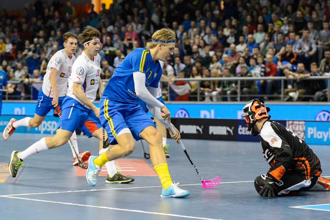 Euro Floorball Tour 2015 -  Czech Republic vs Sweden - 1:9