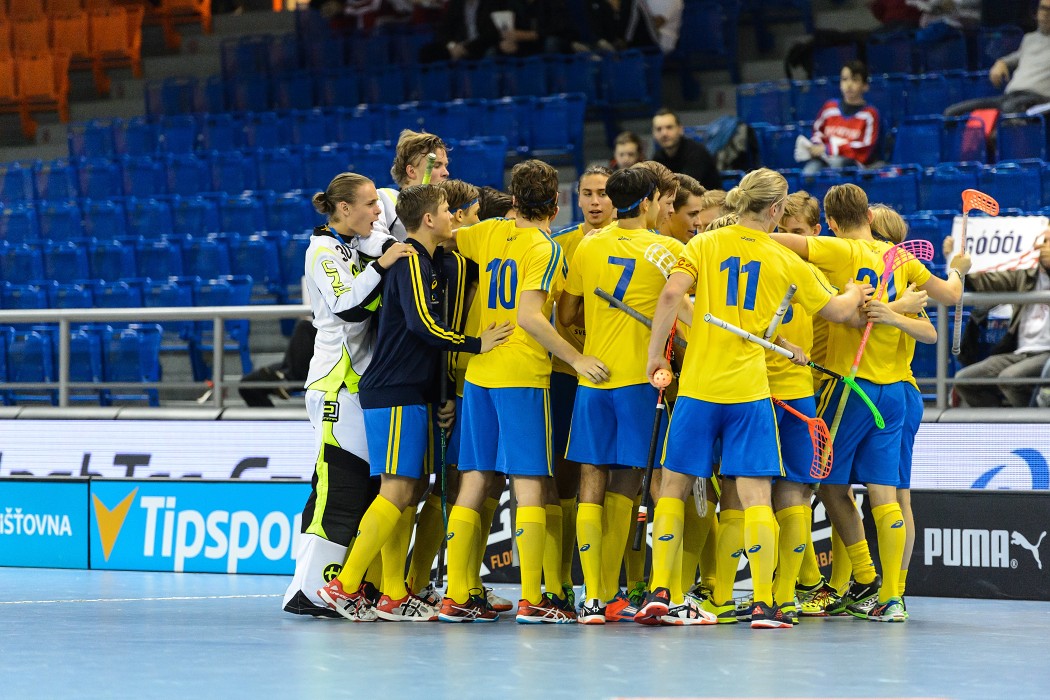 Euro Floorball Tour 2015 -  Switzerland U19 vs Sweden U19 - 7:11