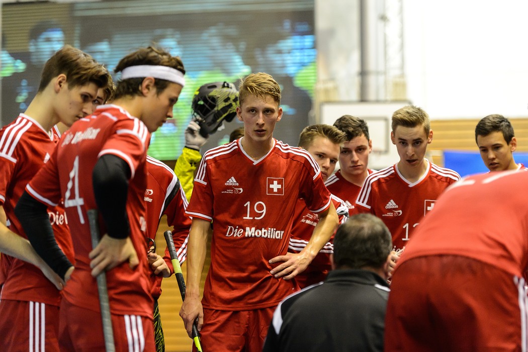 Euro Floorball Tour 2015 -  Switzerland U19 vs Sweden U19 - 7:11