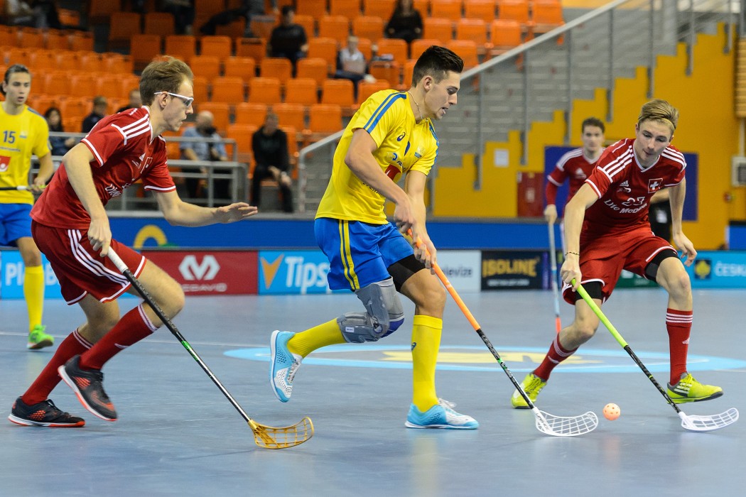 Euro Floorball Tour 2015 -  Switzerland U19 vs Sweden U19 - 7:11