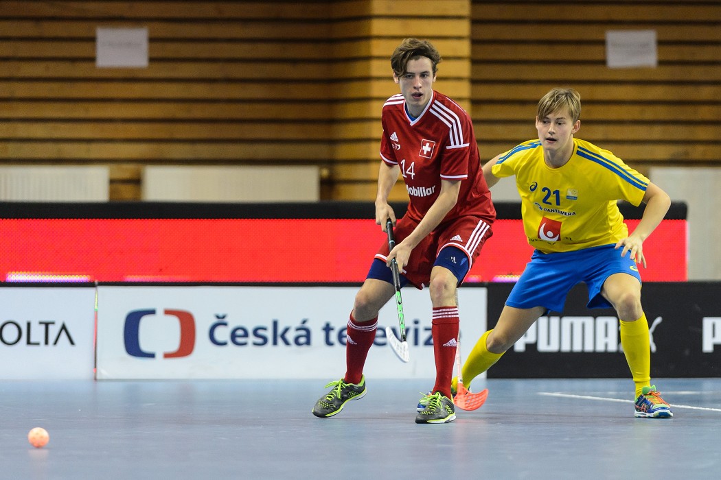 Euro Floorball Tour 2015 -  Switzerland U19 vs Sweden U19 - 7:11