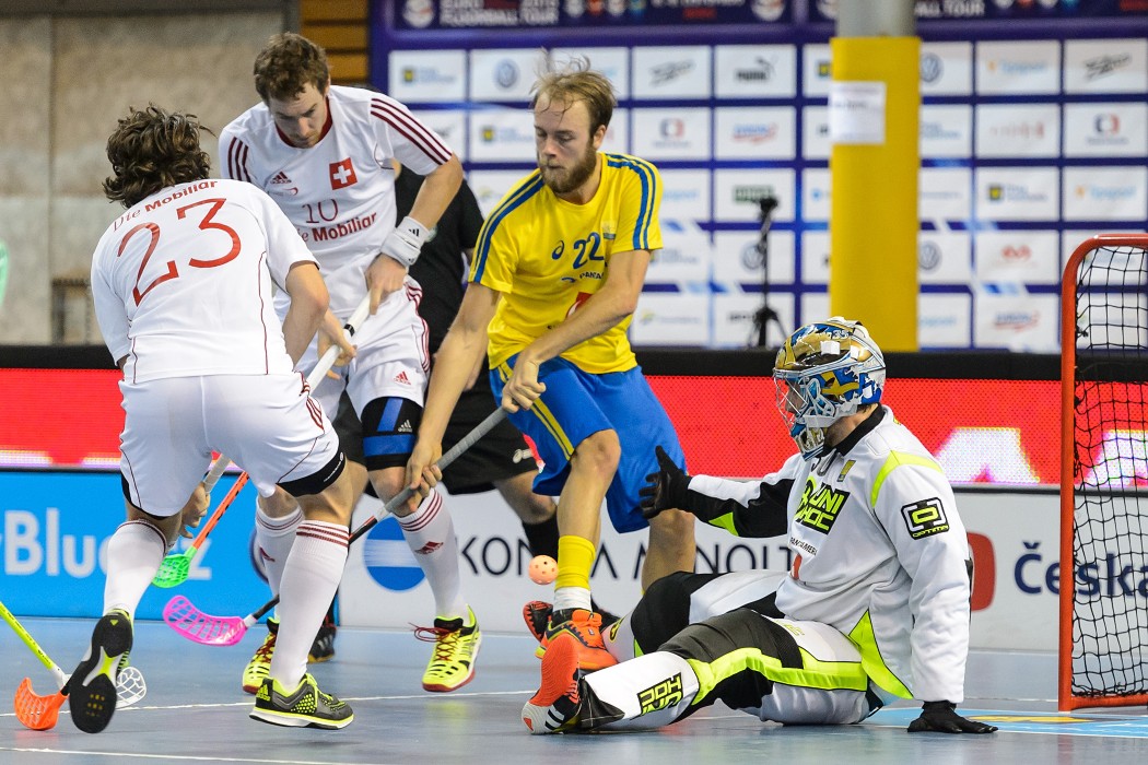 Euro Floorball Tour 2015 -  Switzerland vs Sweden - 5:12
