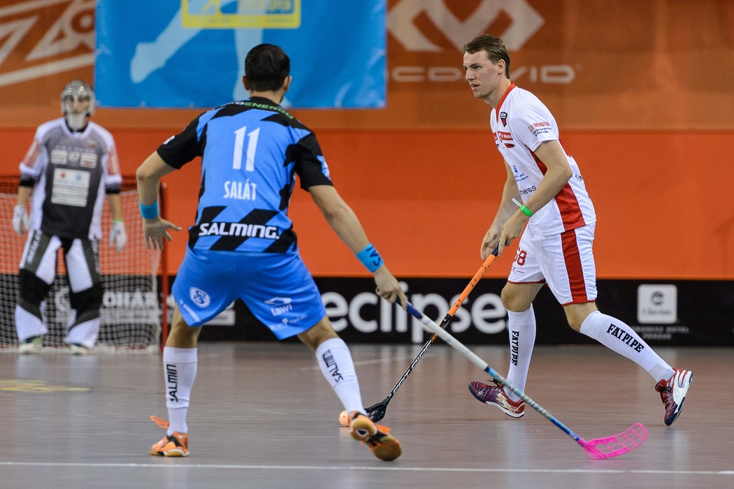 CZECH OPEN 2015 - semifinále - Floorball Köniz x Technology Fl