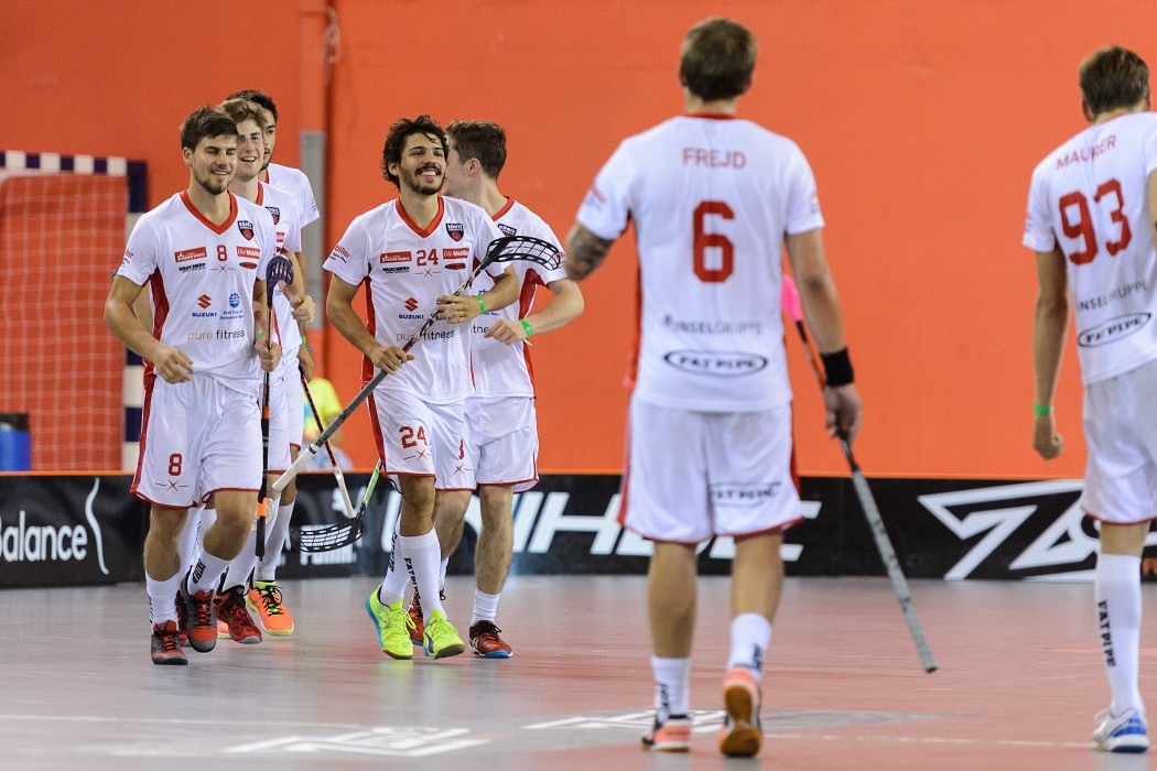 CZECH OPEN 2015 - semifinále - Floorball Köniz x Technology Fl