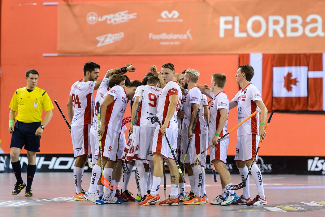 CZECH OPEN 2015 - semifinále - Floorball Köniz x Technology Fl