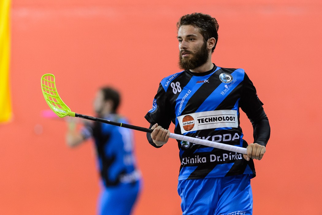 CZECH OPEN 2015 - semifinále - Floorball Köniz x Technology Fl
