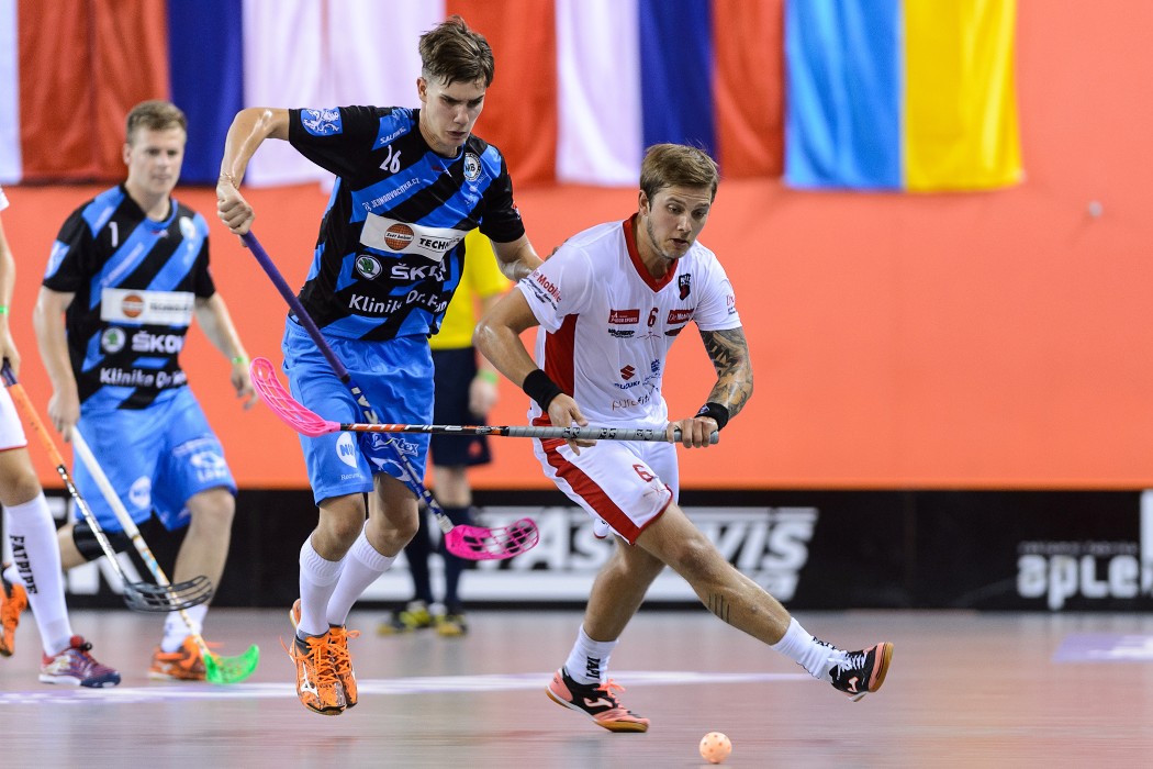 CZECH OPEN 2015 - semifinále - Floorball Köniz x Technology Fl