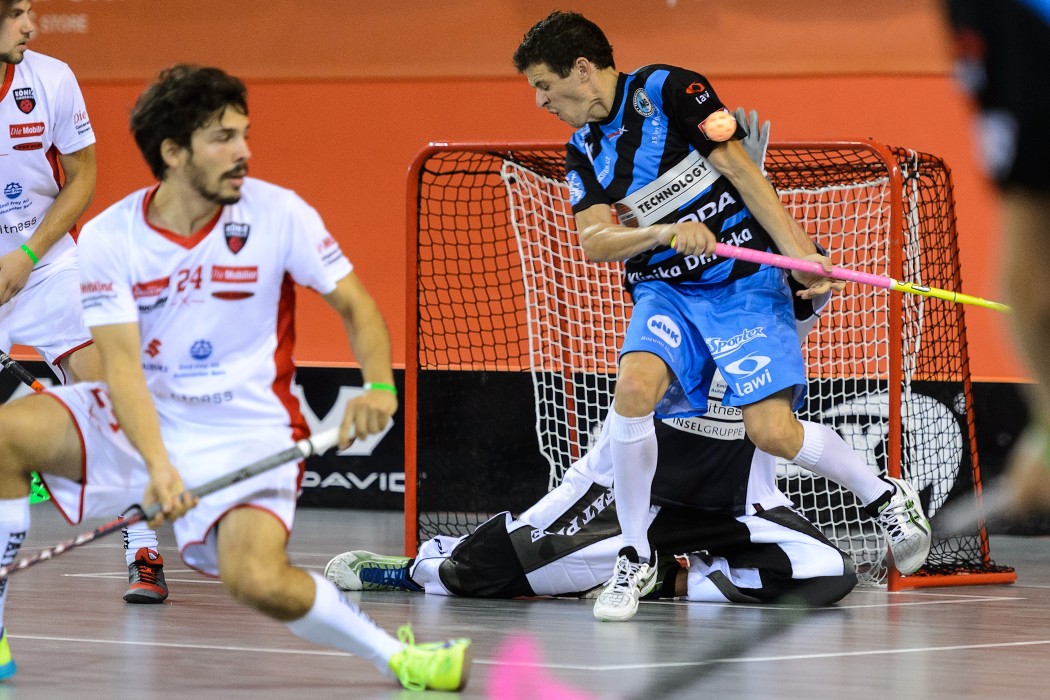 CZECH OPEN 2015 - semifinále - Floorball Köniz x Technology Fl